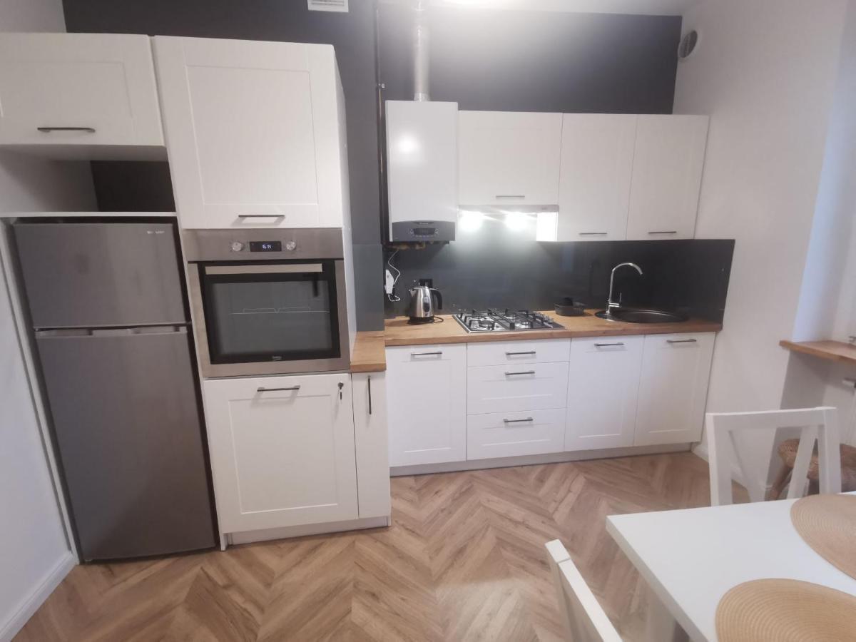 Apartament Black&White Jelenia Góra Εξωτερικό φωτογραφία